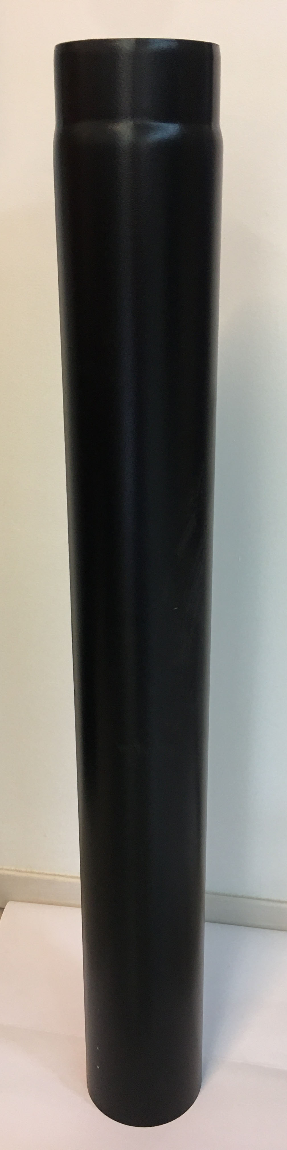Vastagfalú füstcső, fekete. Átmérője 120 mm, hossza 1000 mm